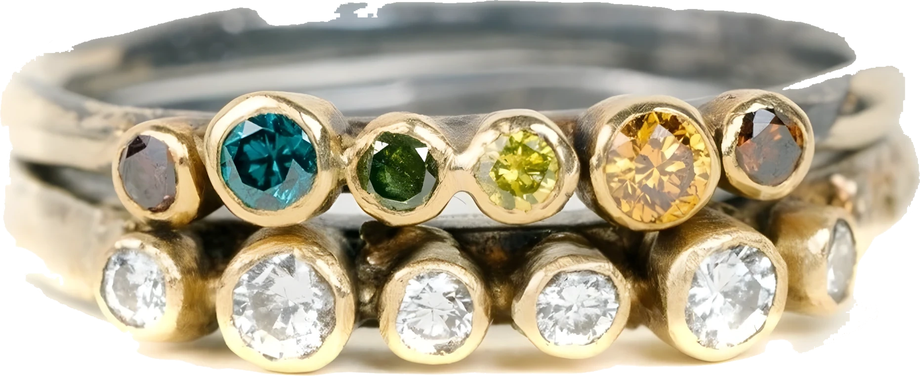 Fancy-colour diamond, 18k yellow gold ring